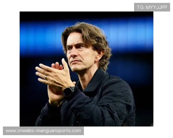 热刺主帅弗兰克帅位危机加剧，球迷抗议声高涨